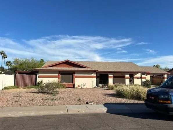 8431 N 58th Dr, Glendale, AZ 85302