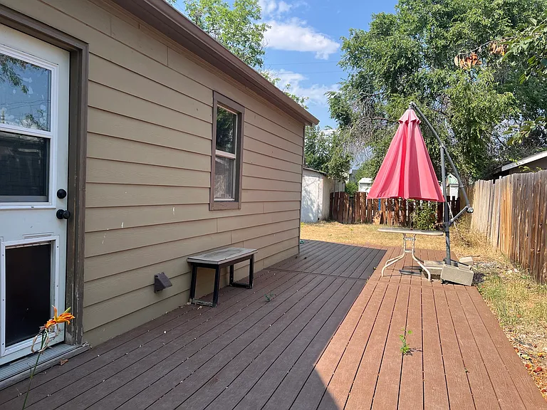 2224 W Kent Ave — Photo 11