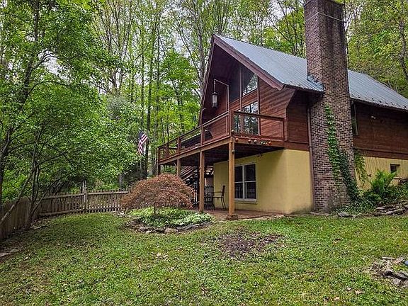 3rd image of 3548 Ridge Rd