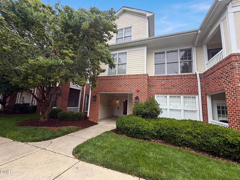 1st image of 617 Waterford Lake Dr