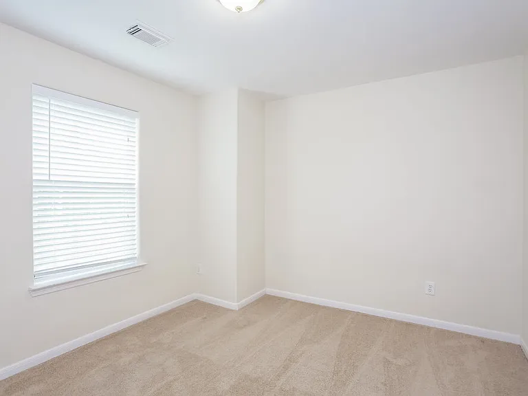 1907 Doliver Cir — Photo 8