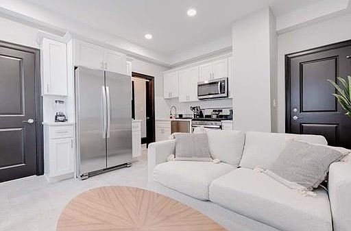 3rd image of 114 Boston St #1B