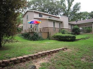 605 Hideaway Ln E, Hideaway, TX 75771