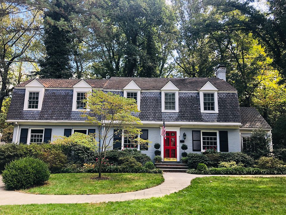 1st image of 803 Arlington Cir