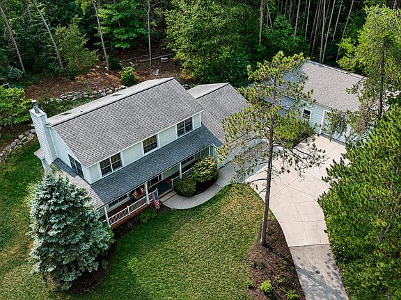 5th image of 4530 Summit Forest Dr NE #14