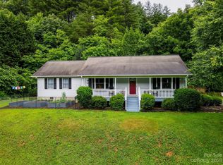 27 Ellistone Ct, Sylva, NC 28779