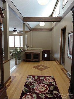Entryway towards the front door
