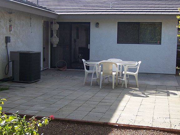 3rd image of 53470 Avenida Obregon