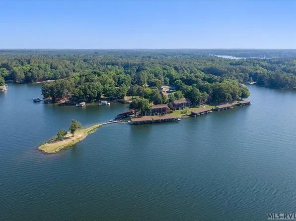 135 Waterview Dr S Unit 108, Henrico, NC 27842