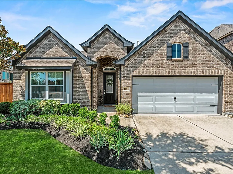 11211 Puckett River Dr — Photo 2