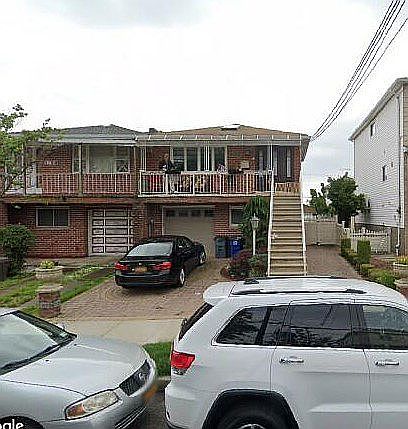 1st image of 2374 E 70th St