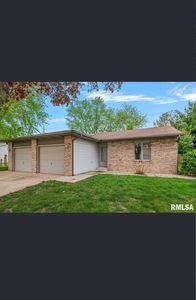 323 Bellerive Rd, Springfield, IL, 62704