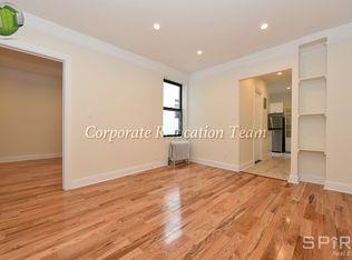 32-02 34th Ave #6C, Astoria, NY 11106
