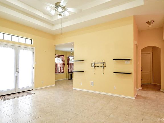 3rd image of 1807 Opal St