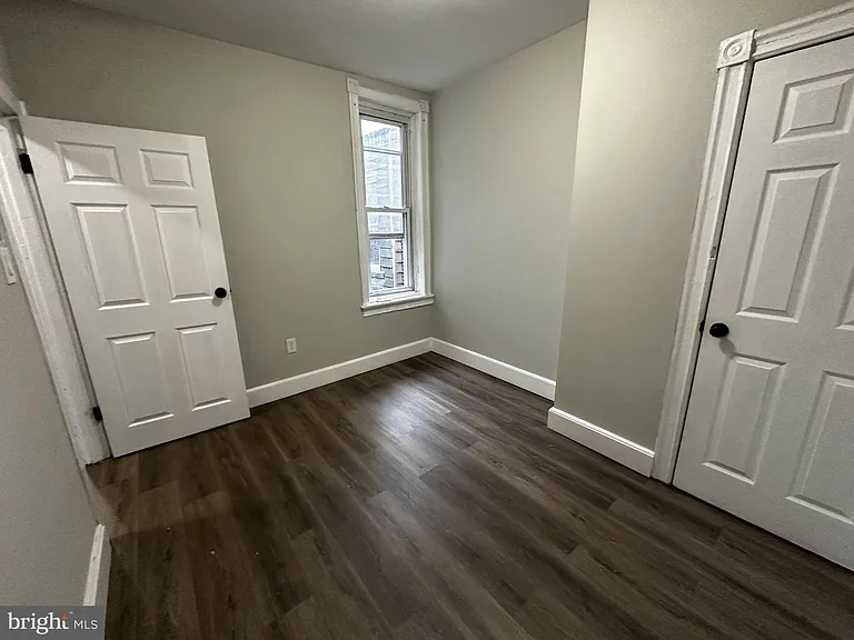 5729 Pine St #2 — Photo 11