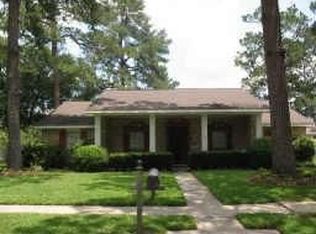2207 Millhouse Rd, Houston, TX 77073