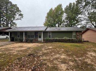1008 Towering Oaks Dr, Jacksonville, AR 72076