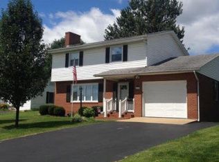 1143 Rockingham Dr, Harrisonburg, VA 22802