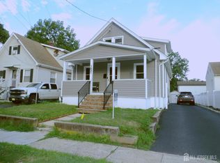 1657 W 3rd St, Piscataway, NJ 08854