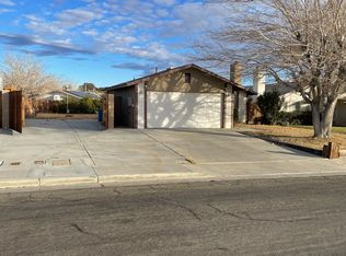 828 W Rader Ave, Ridgecrest, CA 93555
