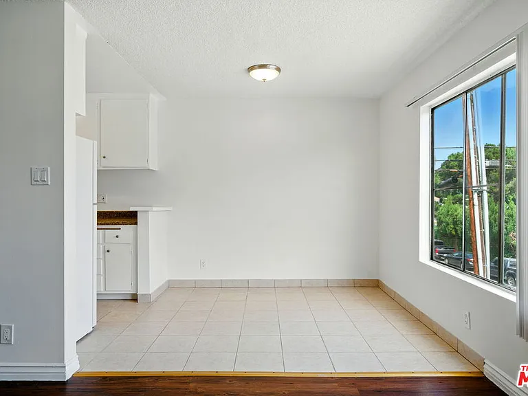 4100 W 1st St #203 — Photo 4