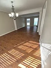 450 Stedford Ln — Photo 9