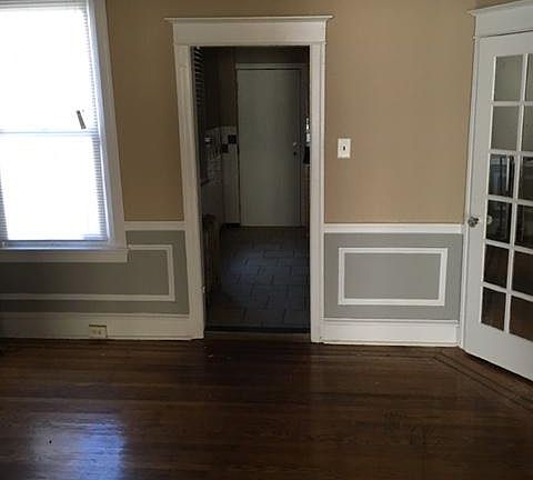 3rd image of 5431 W Montgomery Ave