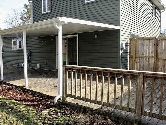 5th image of 3273 Twain Cir