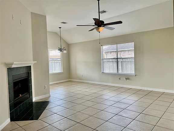 5th image of 8419 Tamayo Dr