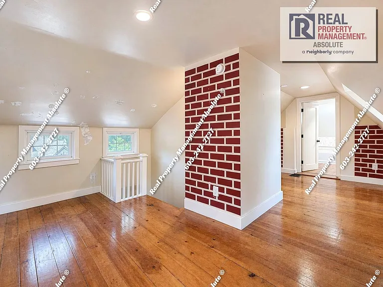 208 Manchester St — Photo 27