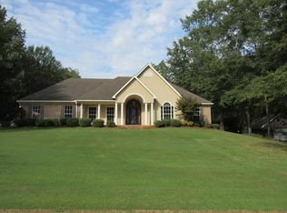 1335 Whippoorwill Cv, Grenada, MS 38901