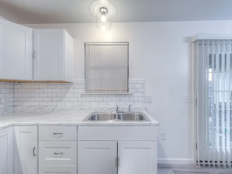 1131 S 124th East Ave — Photo 6
