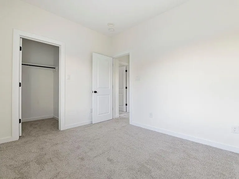 6417 Eastland St #A — Photo 15