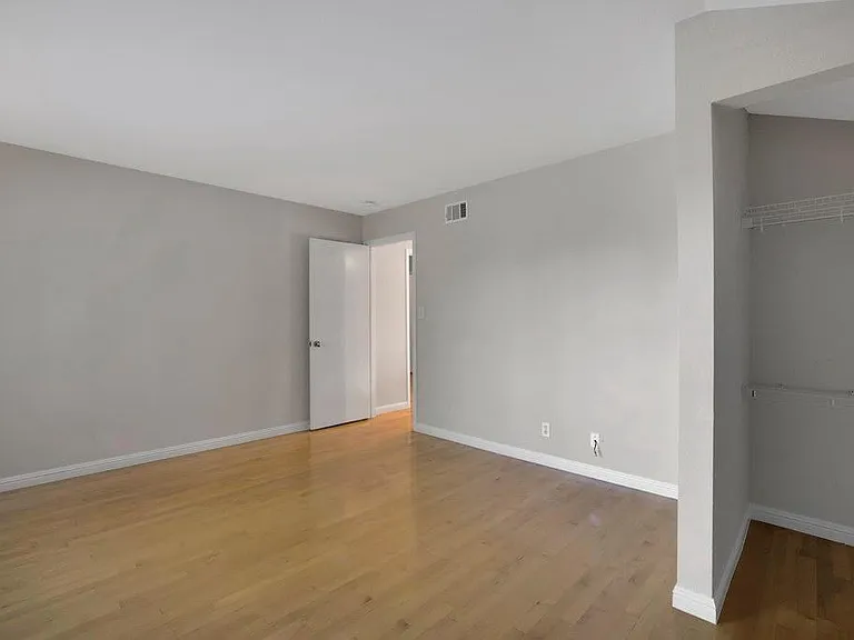 976 Pizarro Ln — Photo 39