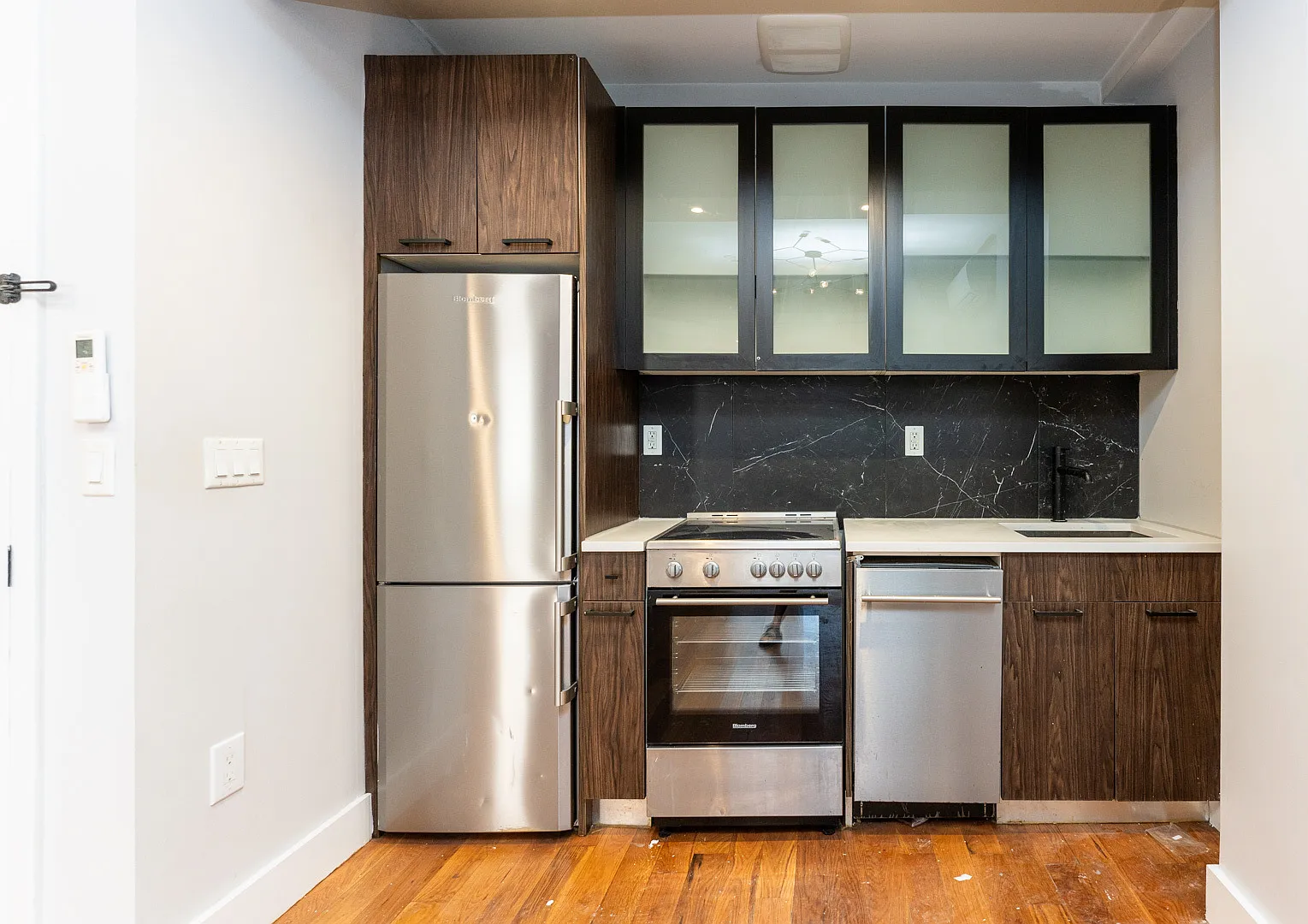 825 Monroe Street — Photo 3