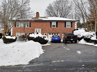 8 Woodchester Cir, Waltham, MA 02451