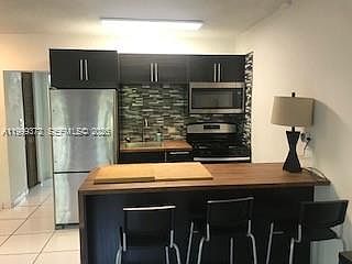 1st image of 323 Washington Ave APT 4