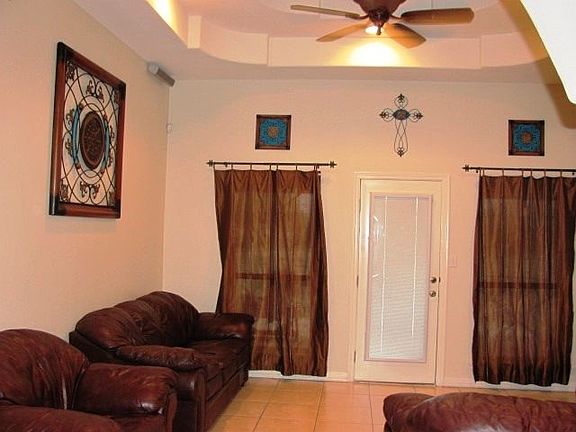 2nd image of 11609 Puesta Del Sol Dr