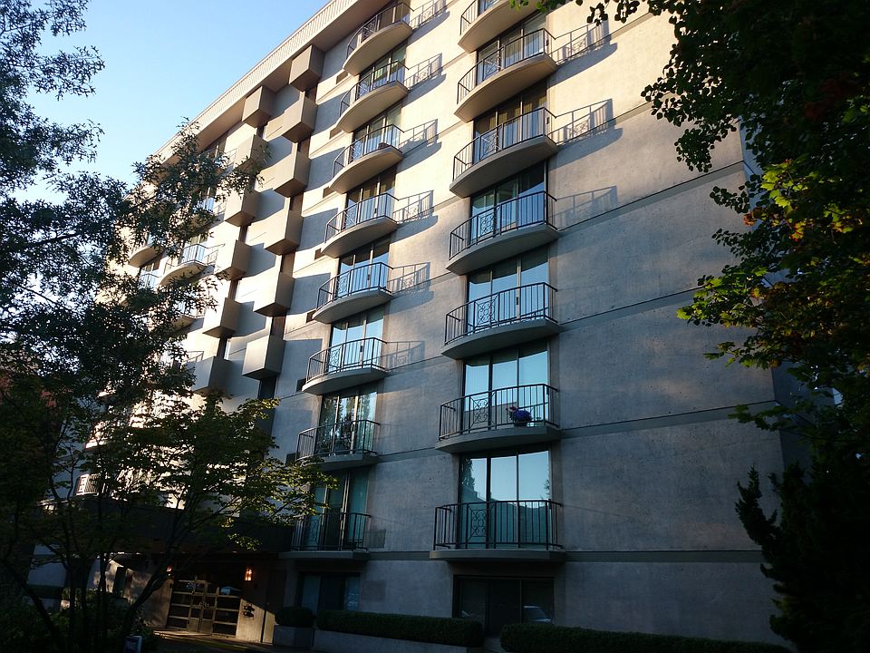 1st image of 111 W Highland Dr APT 4W