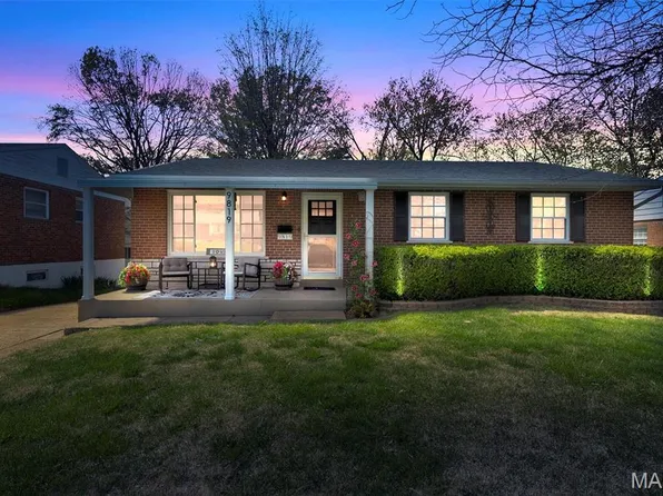 9819 Ione Ln, Saint Louis, MO 63123