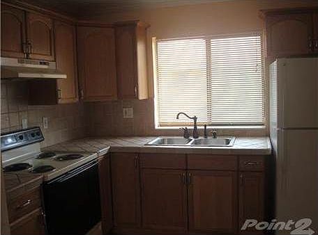 2nd image of 2735 W 61 St 207