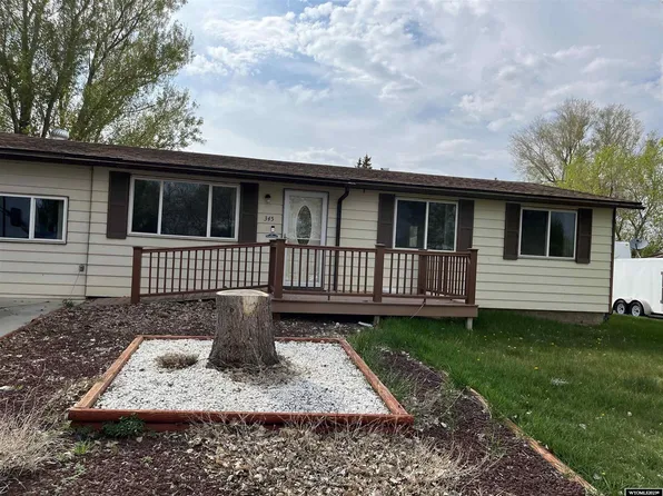 345 Fir St, Green River, WY 82935