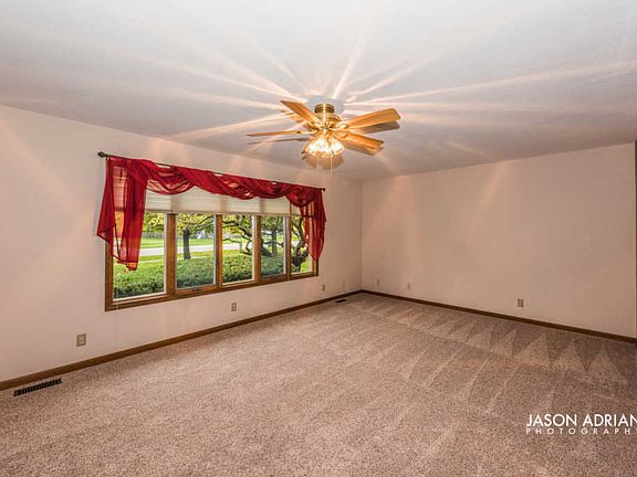 4th image of 104 Brynn Dr