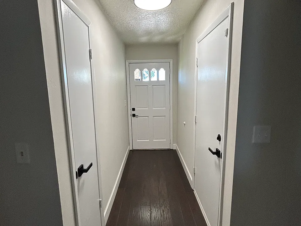 11409 Wheeling Dr