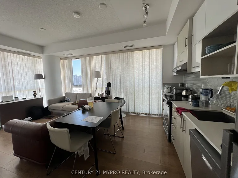 150 Fairview Mall Dr #802 — Photo 15