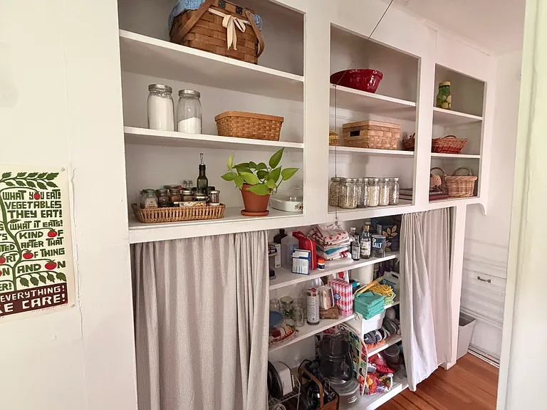 Elm St — Photo 11