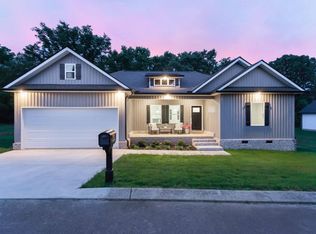 90 Morning Glory Ln, Dunlap, TN 37327