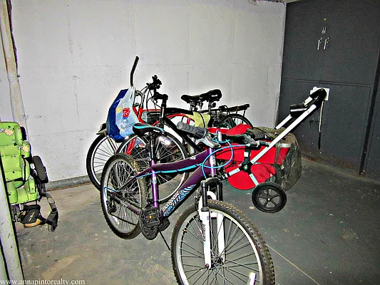 Rented by Anna Pinto Realty | media 34