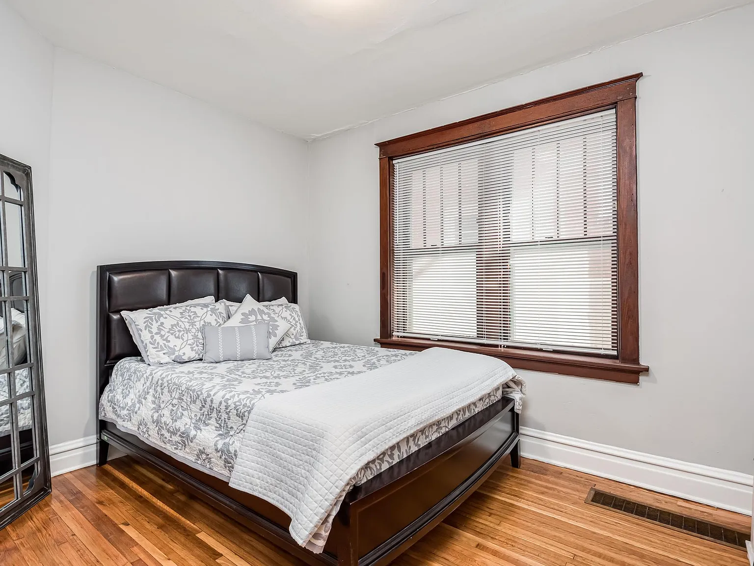 6314 Arsenal St — Photo 3