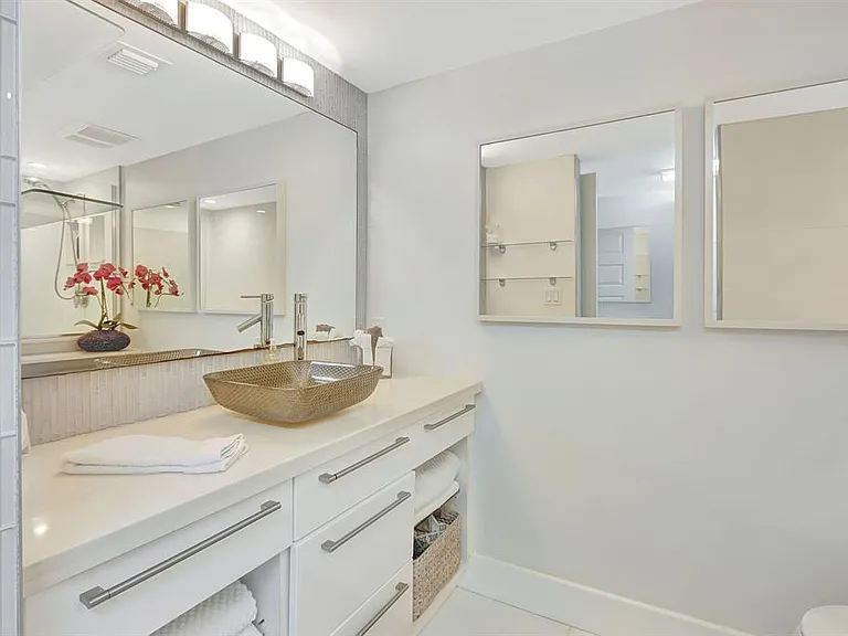 2000 S Ocean Dr #609 — Photo 2